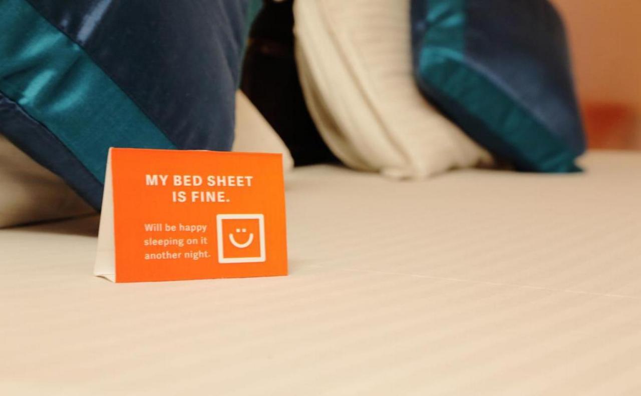 بنغالور Royal Blue Meridian Inn المظهر الخارجي الصورة